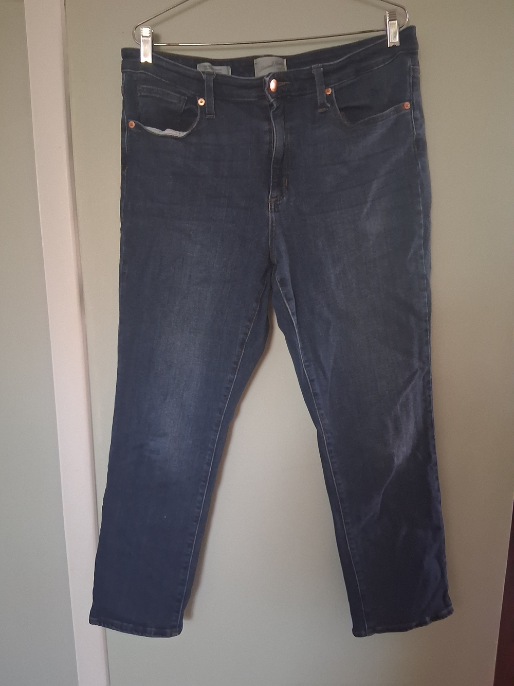 Universal Thread Dark Blue Straight Leg Jeans